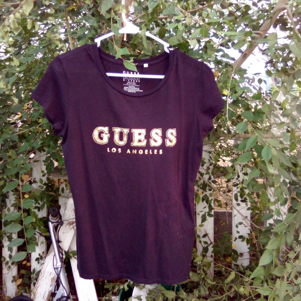 Guess T--shirt